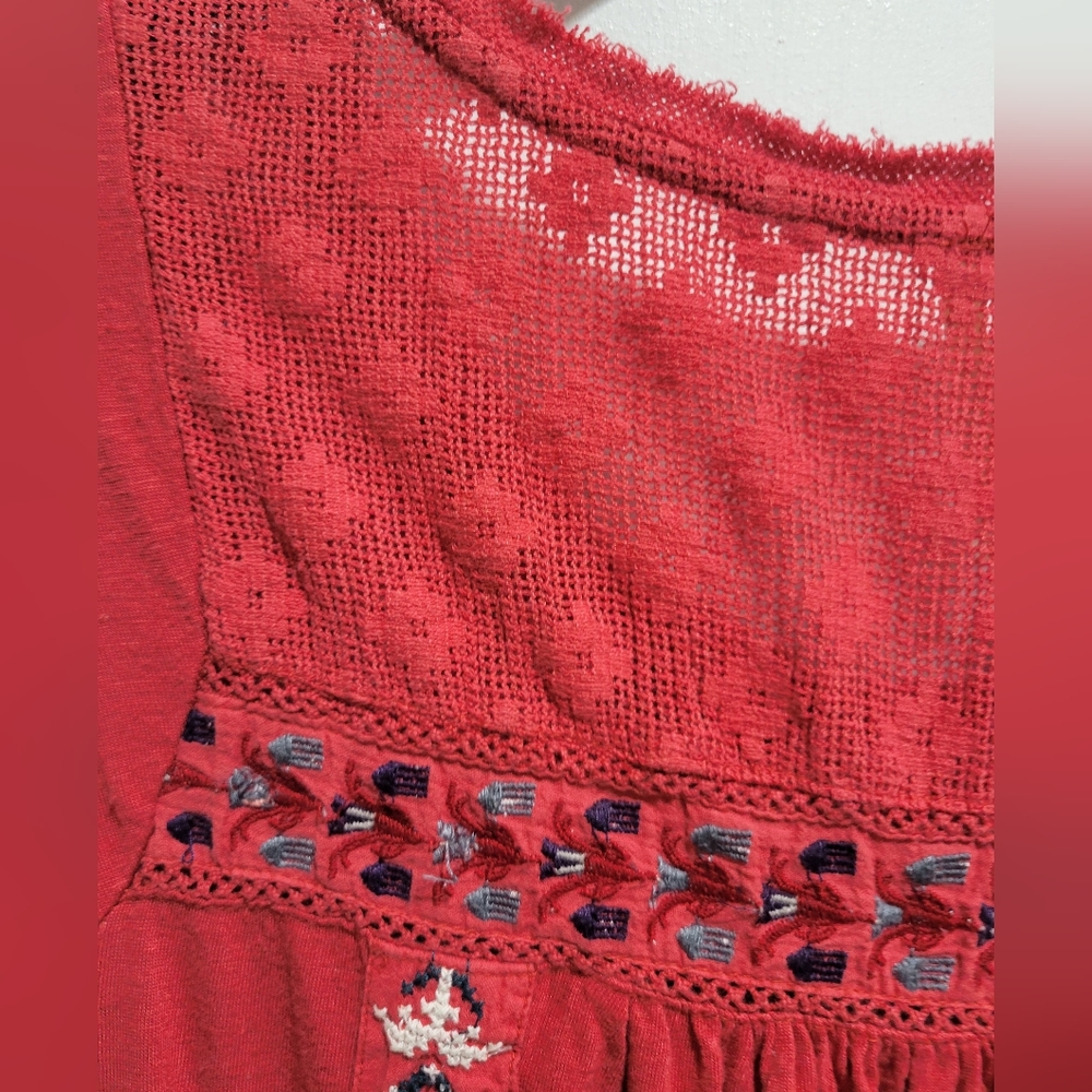 FREE PEOPLE embroidered sleeveless top lace embellishment Med - Picture 3 of 4